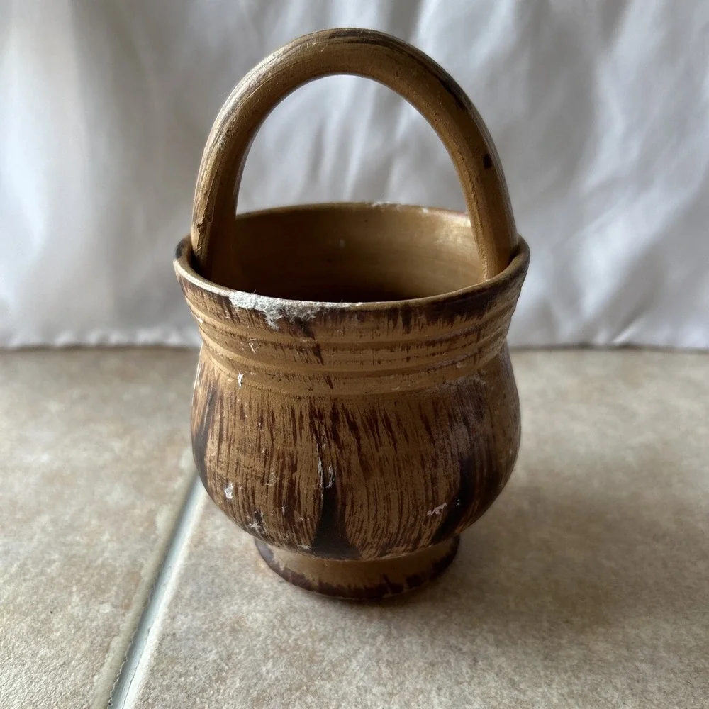 vintage italian pottery terra‎ cotta Hand Painted Basket With Handle